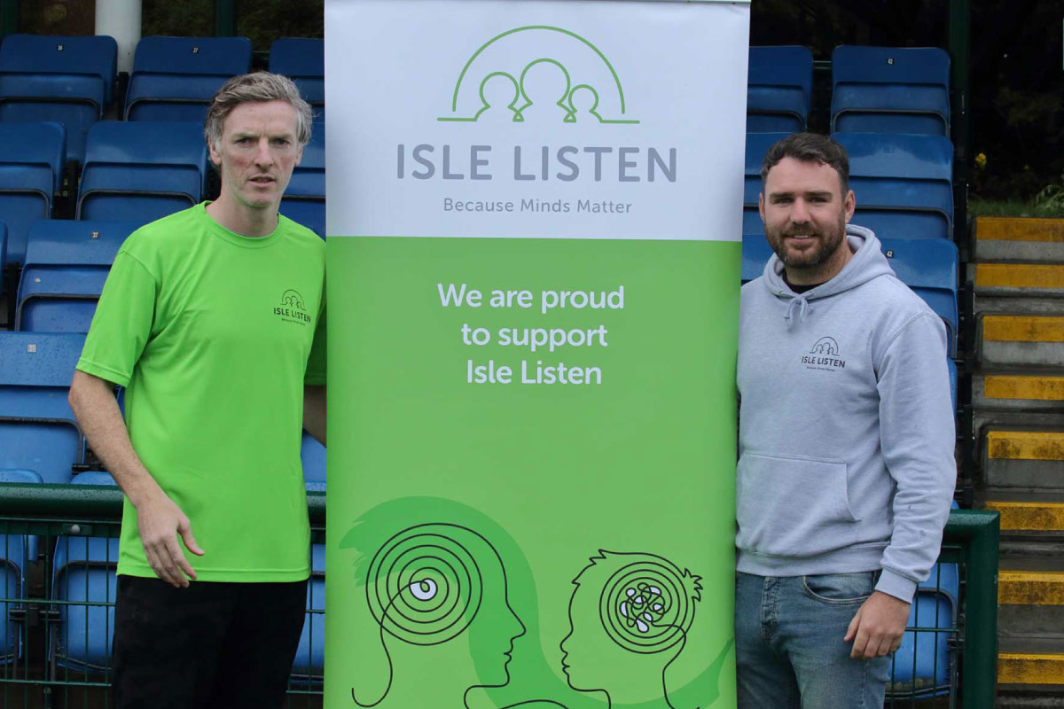 Isle Listen and FC IOM launch partnership to start a conversation about male mental health